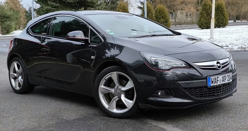 Opel Astra cena 33900 przebieg: 162175, rok produkcji 2012 z Chojnów małe 121